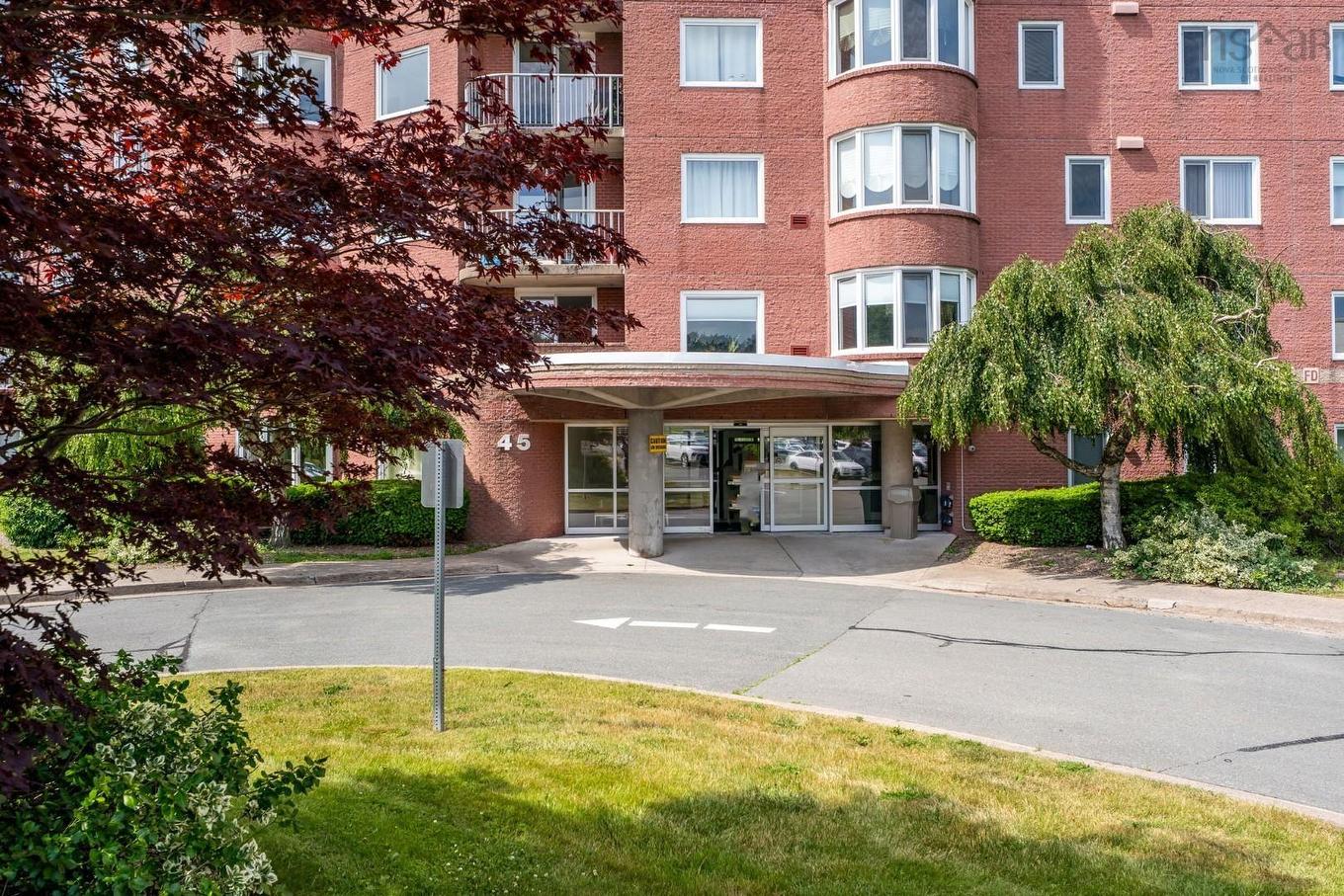 114 45 Vimy Avenue, Halifax, NS