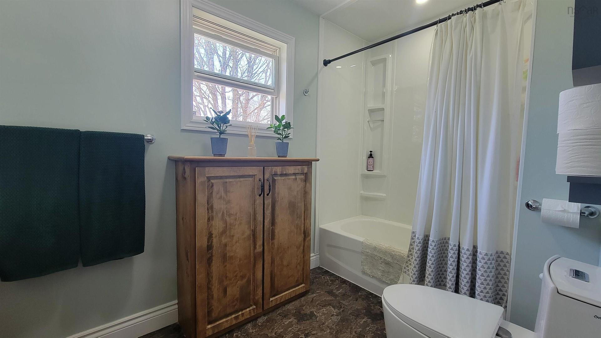 202 Saunders Road, Deerfield, NS