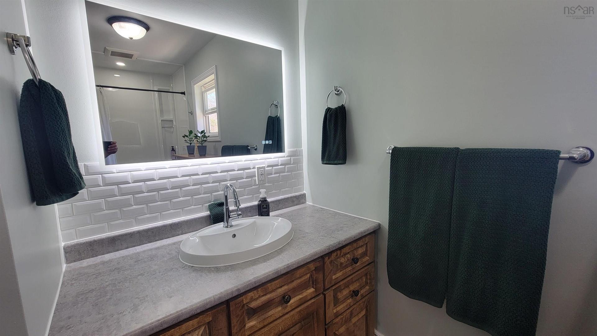 202 Saunders Road, Deerfield, NS