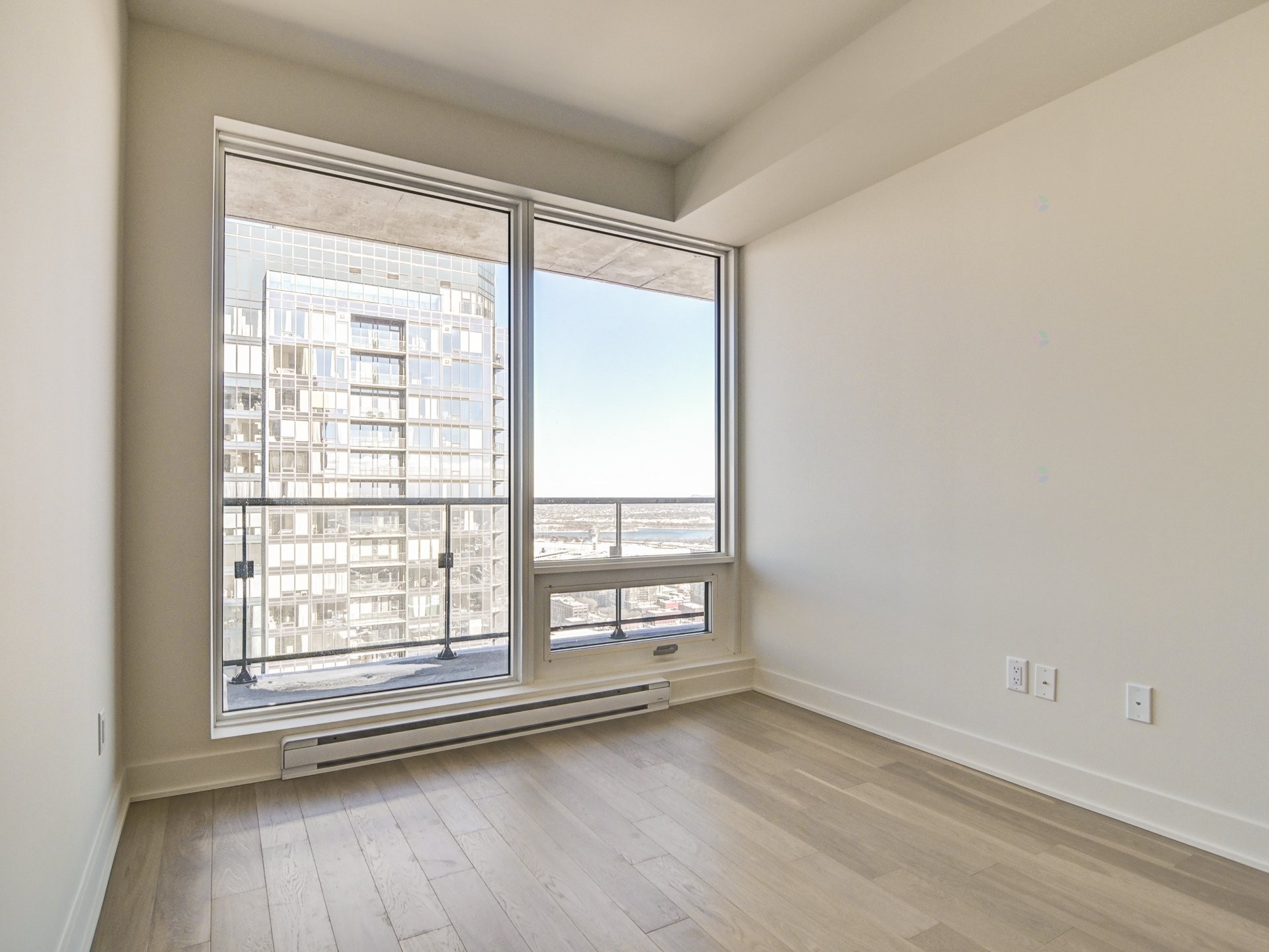 Chambre à coucher - 4905-1288 Rue St-Antoine O., Montréal (Ville-Marie), QC - Indoor Photo Showing Other Room