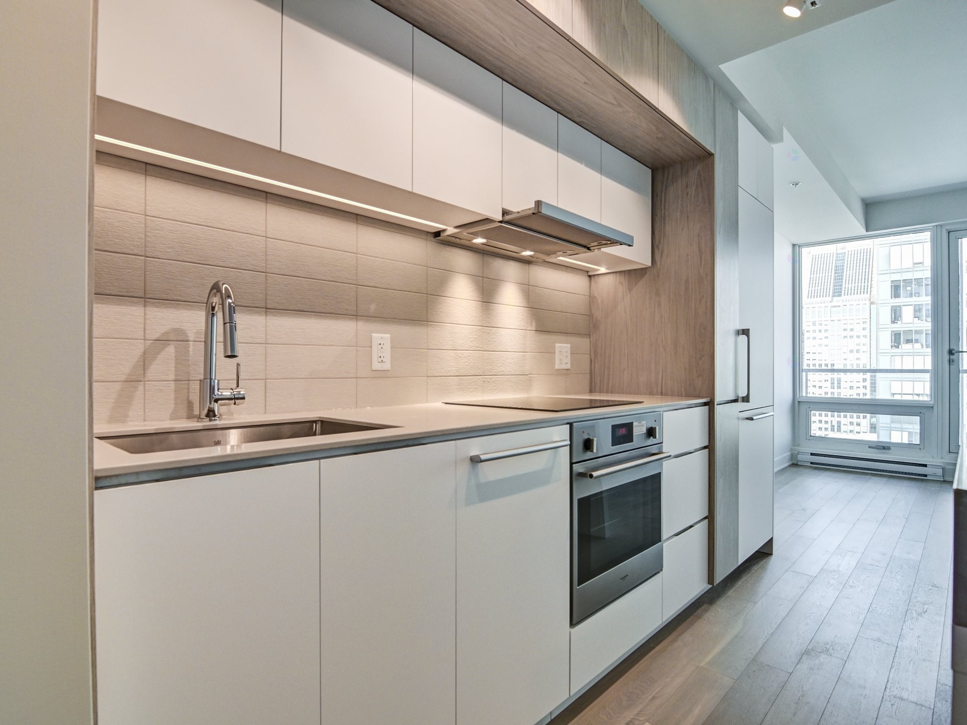 Cuisine - 4905-1288 Rue St-Antoine O., Montréal (Ville-Marie), QC - Indoor Photo Showing Kitchen