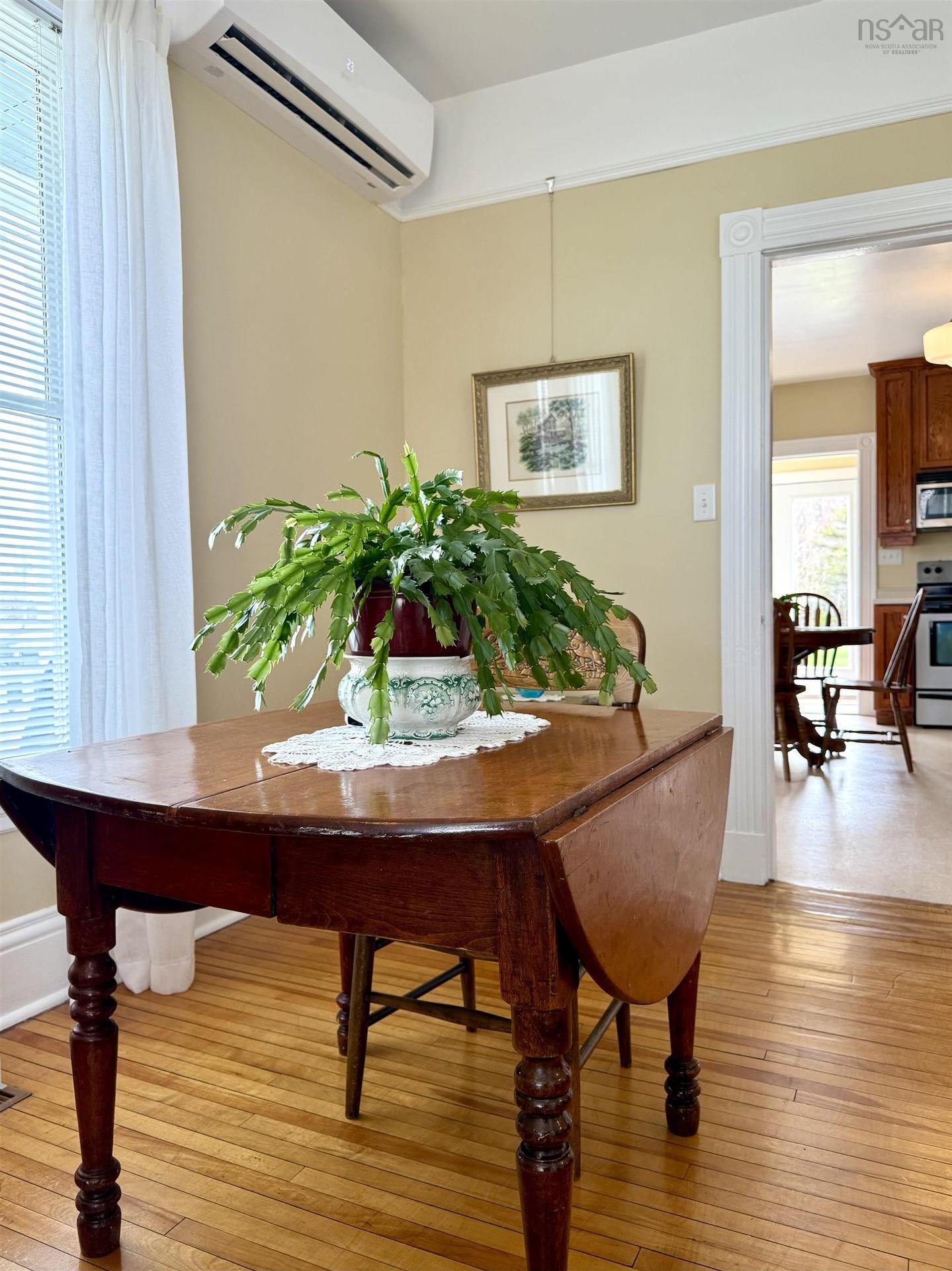 1684 242 Highway, River Hebert, NS