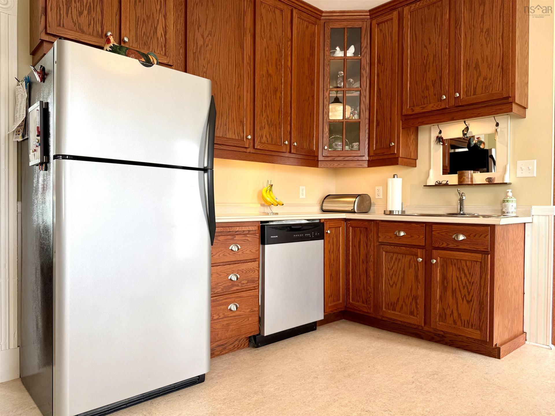 1684 242 Highway, River Hebert, NS