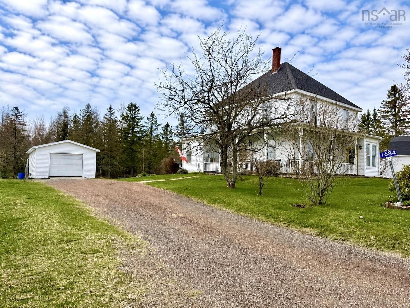 1684 242 Highway, River Hebert, NS