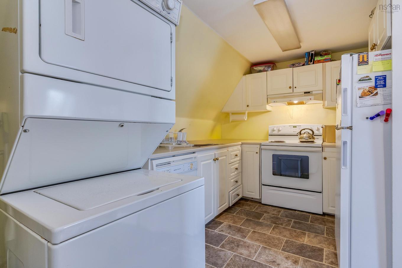 6090 Coburg Road, Halifax, NS