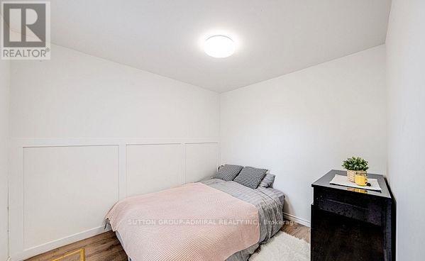 43 Adair Avenue, Hamilton, ON - Indoor Photo Showing Bedroom