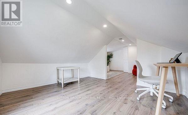 43 Adair Avenue, Hamilton, ON - Indoor