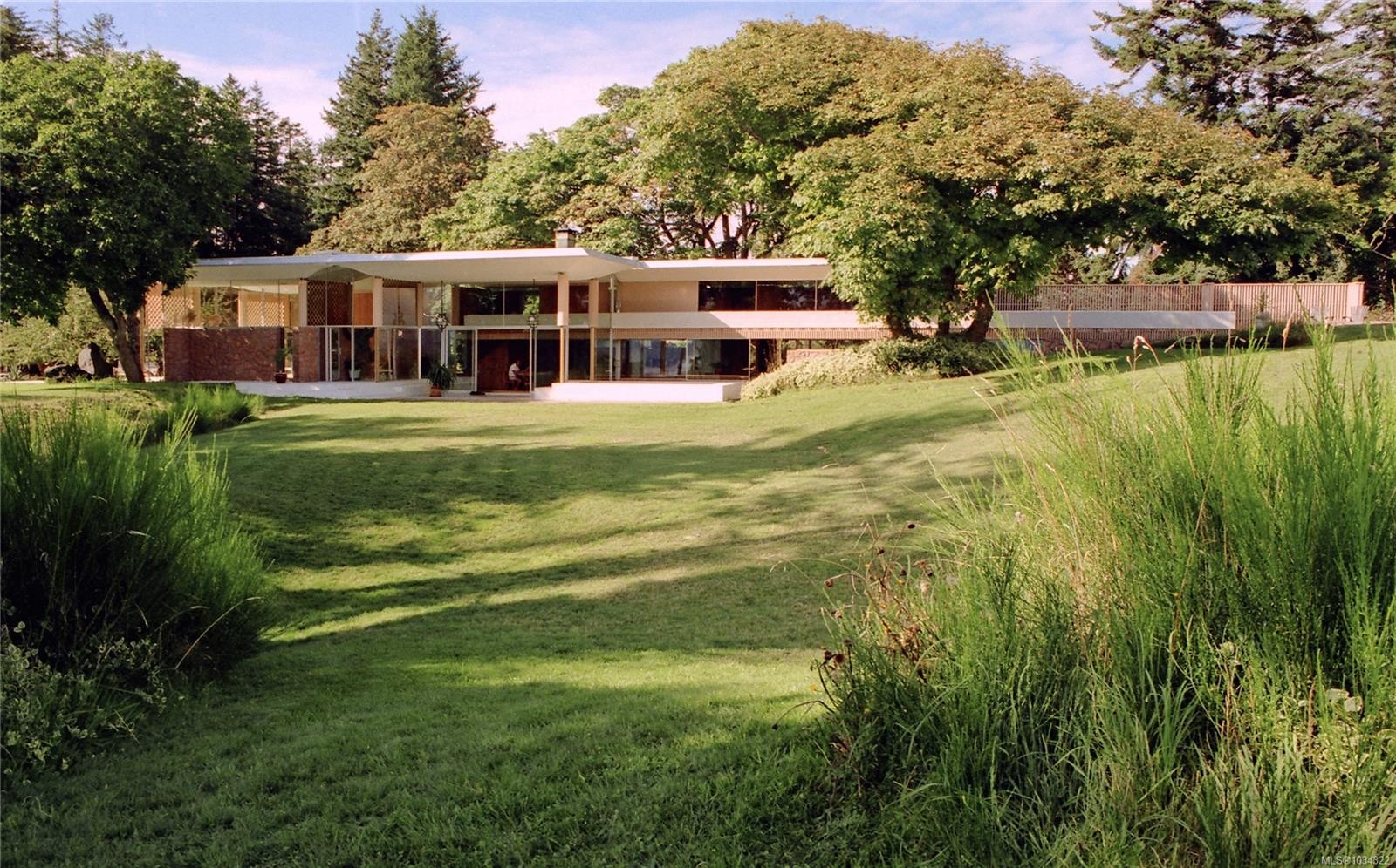 1133 Moore Rd, Comox, BC