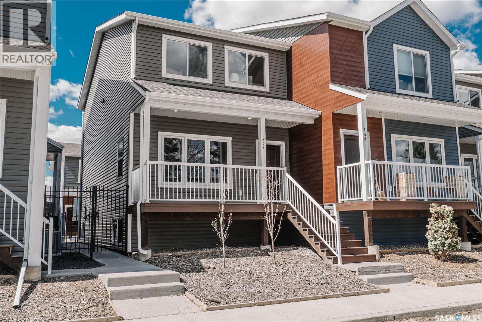 451 L Avenue S, Saskatoon, SK - Outdoor With Deck Patio Veranda With Facade