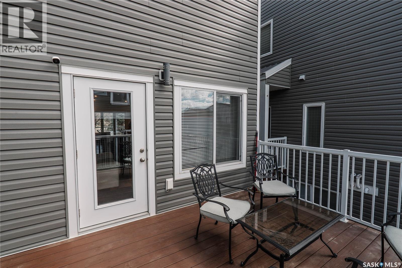 451 L Avenue S, Saskatoon, SK - Outdoor With Deck Patio Veranda With Exterior