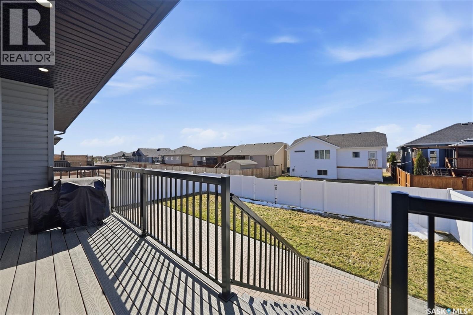 709 Sarazen Drive, Warman, SK - Outdoor With Exterior