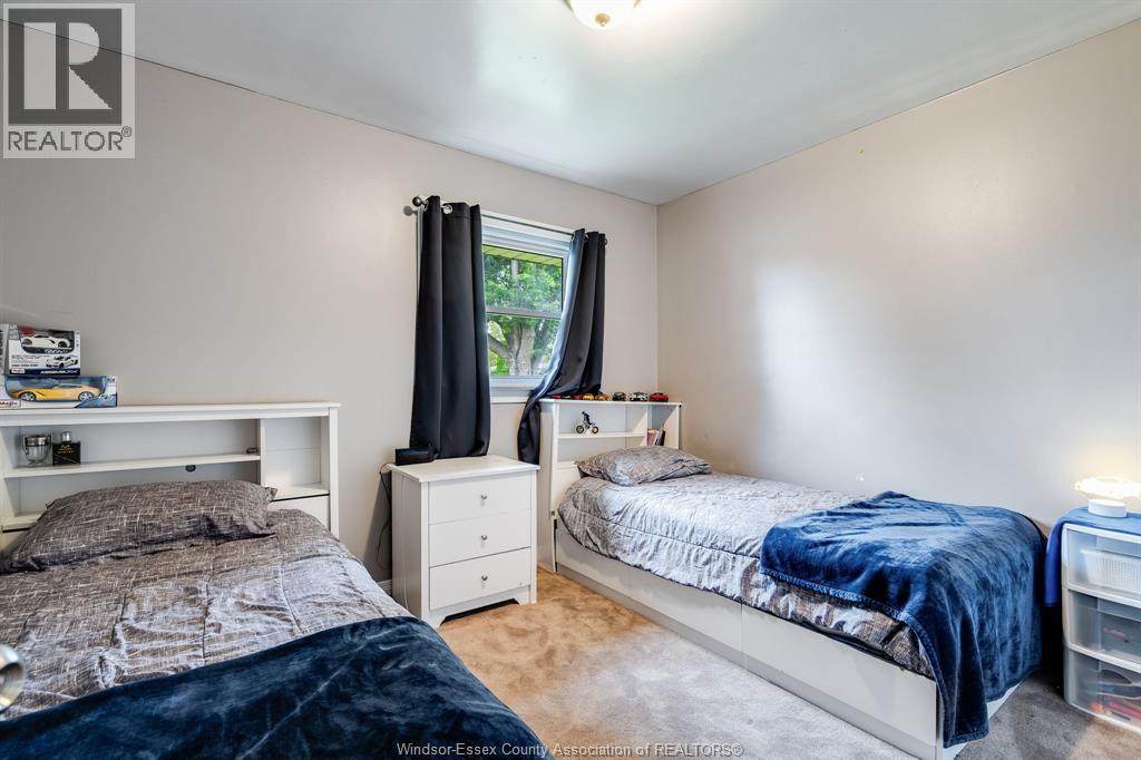 104 Danforth Avenue, Leamington, ON - Indoor Photo Showing Bedroom