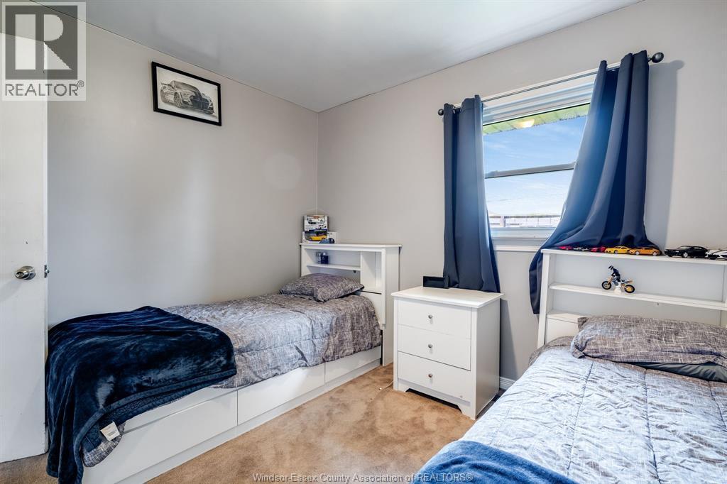 104 Danforth Avenue, Leamington, ON - Indoor Photo Showing Bedroom