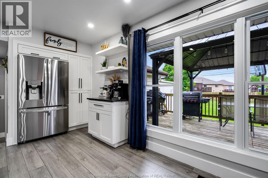104 Danforth Avenue, Leamington, ON - Indoor