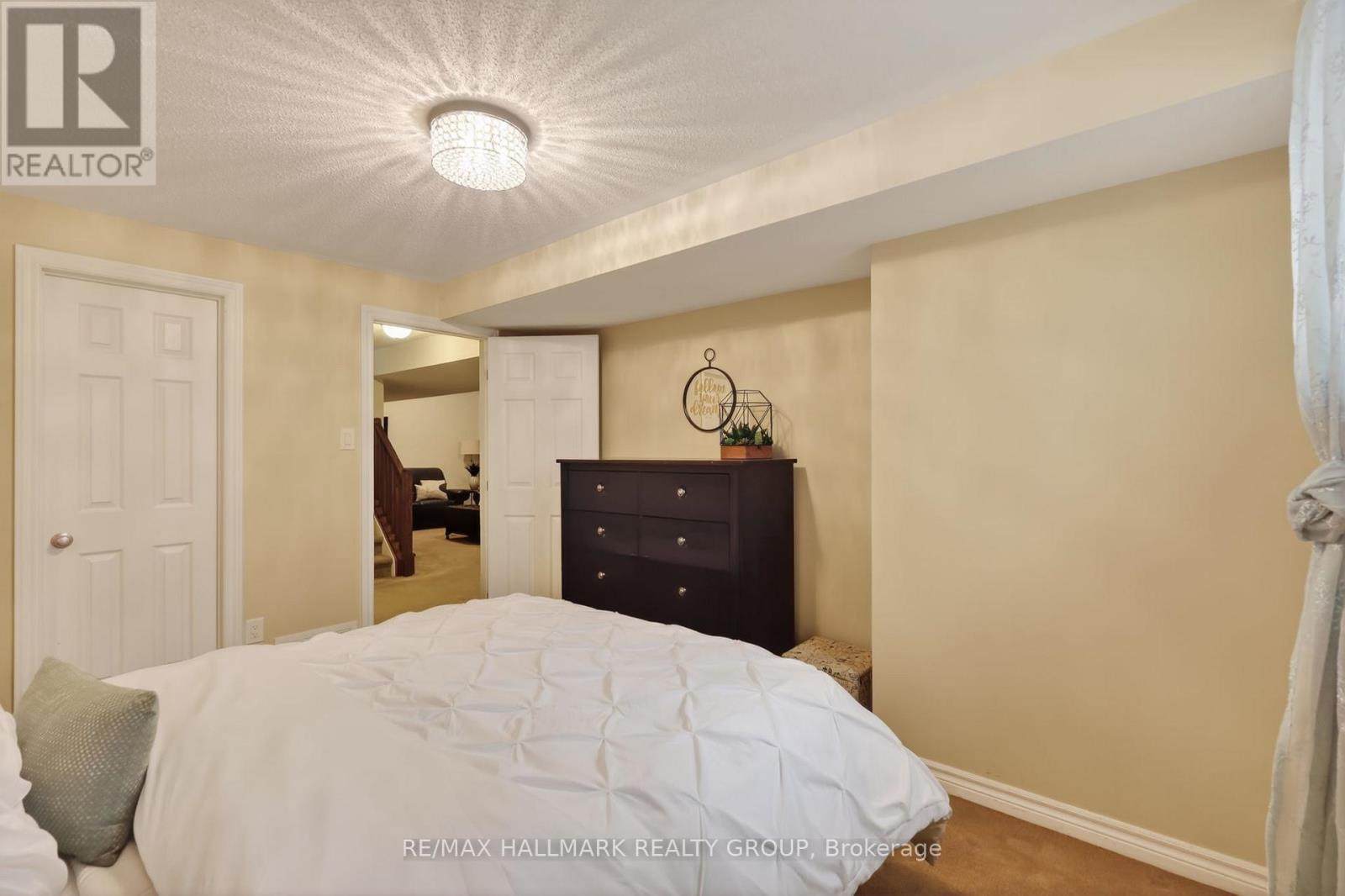 236 Bulrush Crescent, Ottawa, ON - Indoor Photo Showing Bedroom