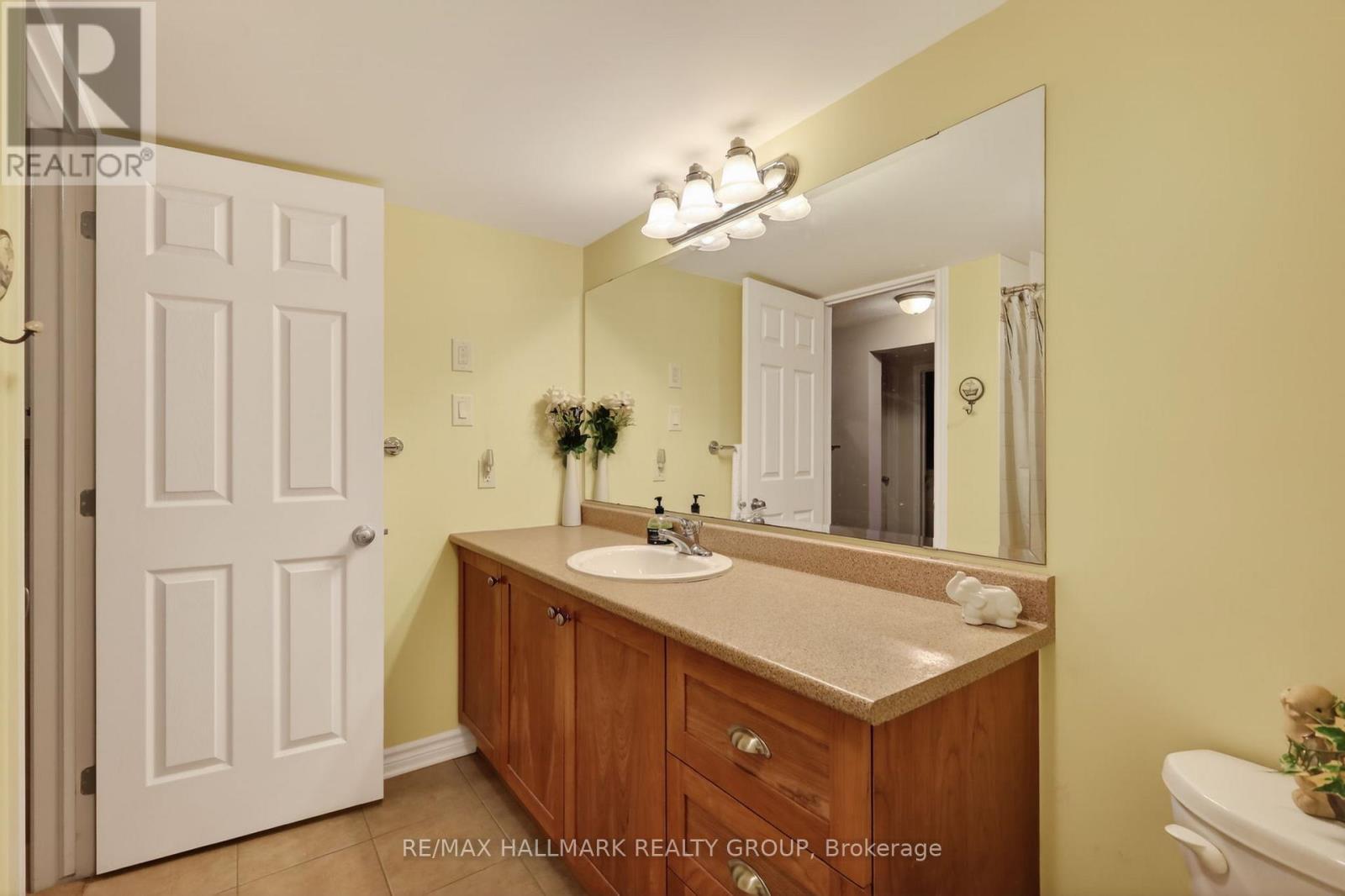236 Bulrush Crescent, Ottawa, ON - Indoor Photo Showing Bathroom