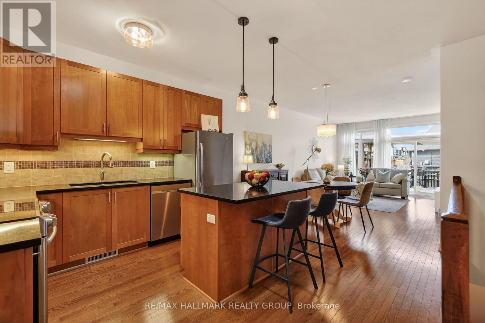 236 Bulrush Crescent, Ottawa, ON - Indoor Photo Showing Kitchen