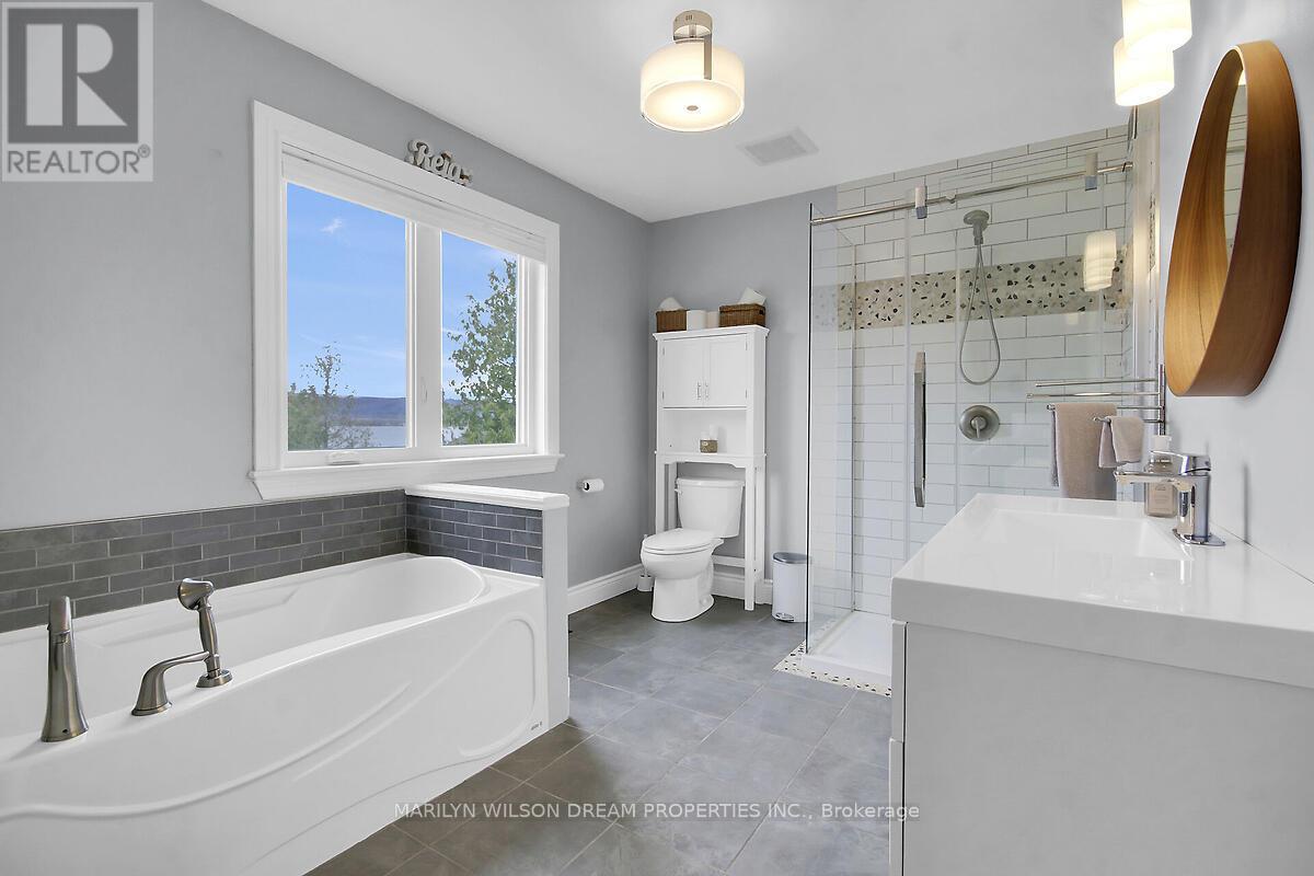 3276 Barlow Crescent, Ottawa, ON
