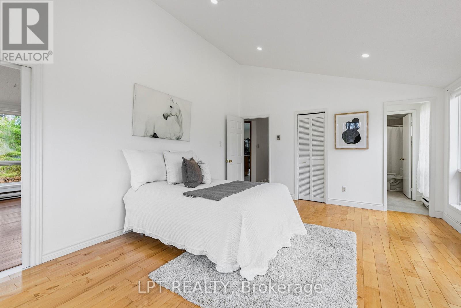 50 Concession Rd 2 W, Tiny, ON - Indoor Photo Showing Bedroom