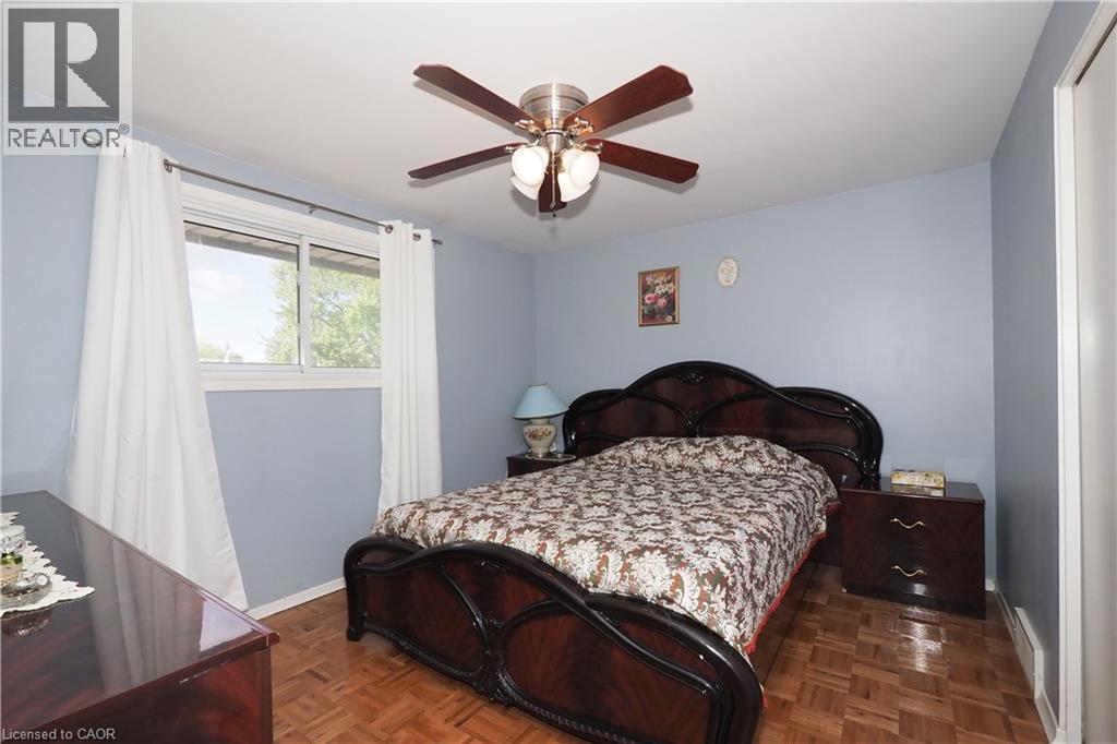 10 Balfour Crescent, Kitchener, ON - Indoor Photo Showing Bedroom