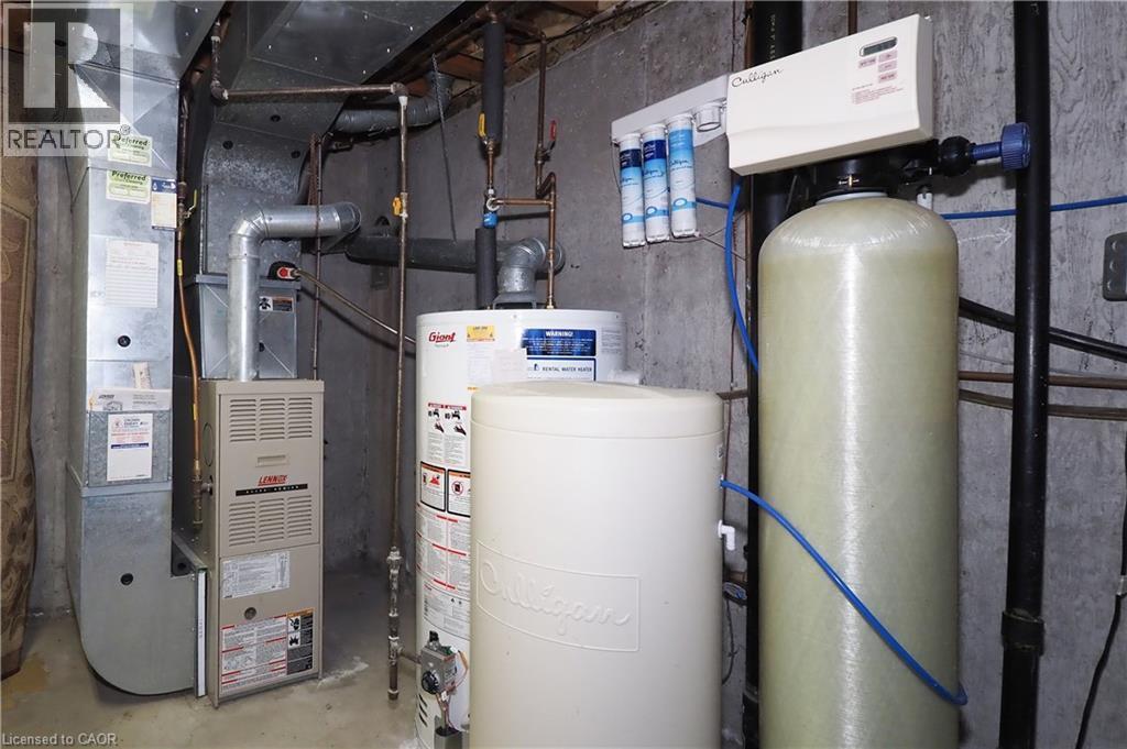 10 Balfour Crescent, Kitchener, ON - Indoor Photo Showing Basement