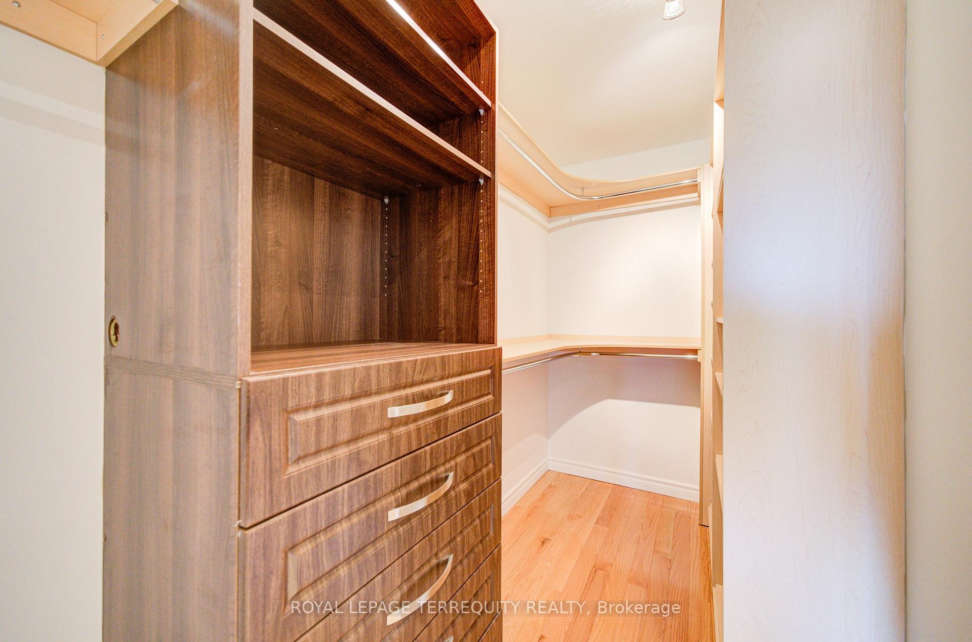 1656 Carrington Road, Mississauga, ON - Indoor Photo Showing Other Room