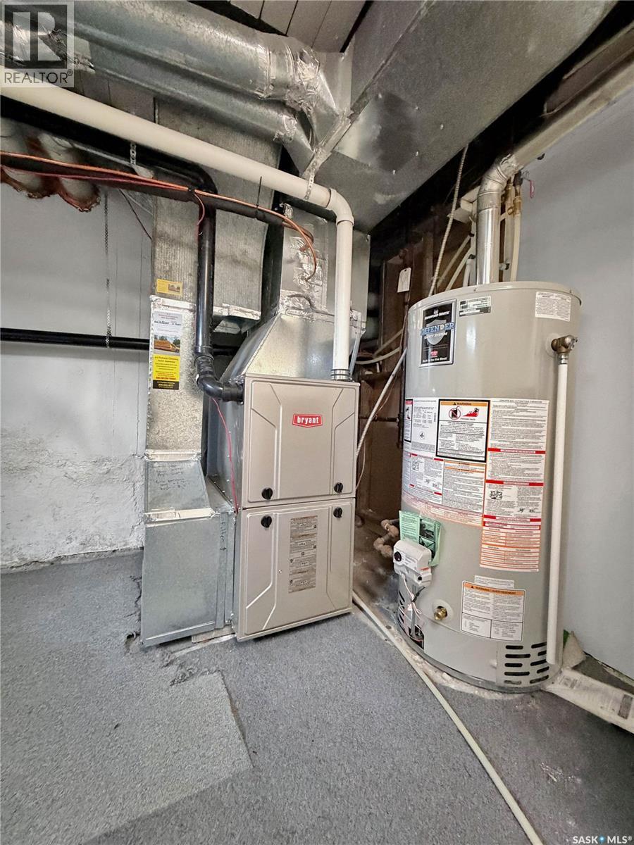 604 Sussex Avenue, Esterhazy, SK - Indoor Photo Showing Basement