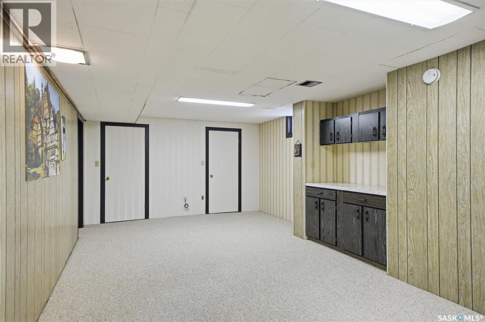 2020 Eastlake Avenue, Saskatoon, SK - Indoor