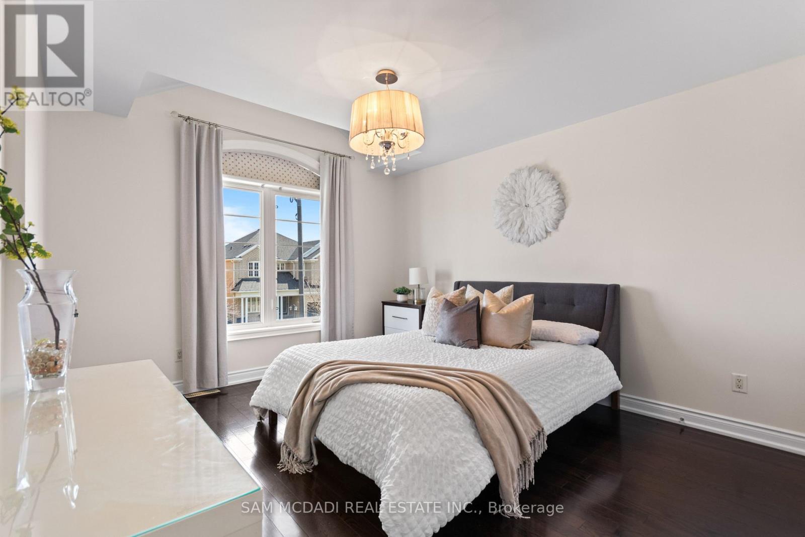 3155 Seabright Drive, Mississauga, ON - Indoor Photo Showing Bedroom