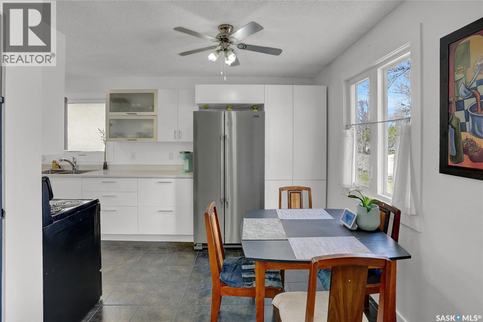 23 Scrivener Crescent, Regina, SK - Indoor