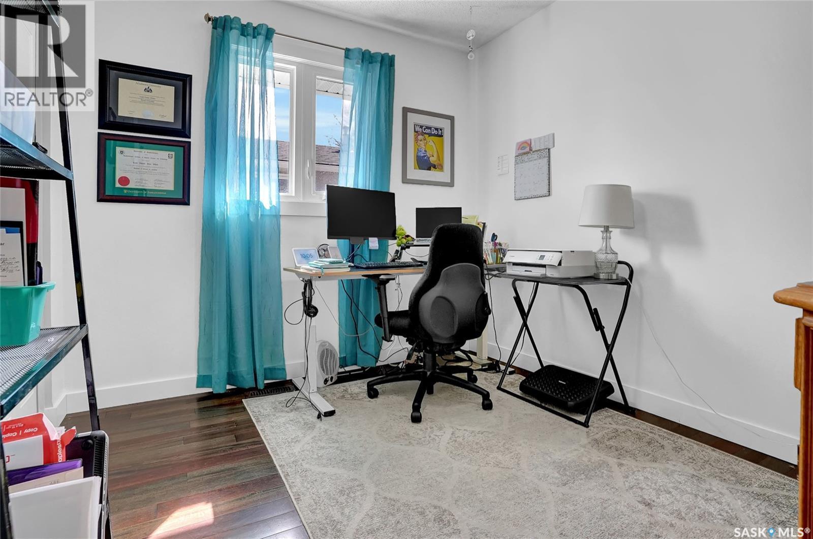 23 Scrivener Crescent, Regina, SK - Indoor Photo Showing Office