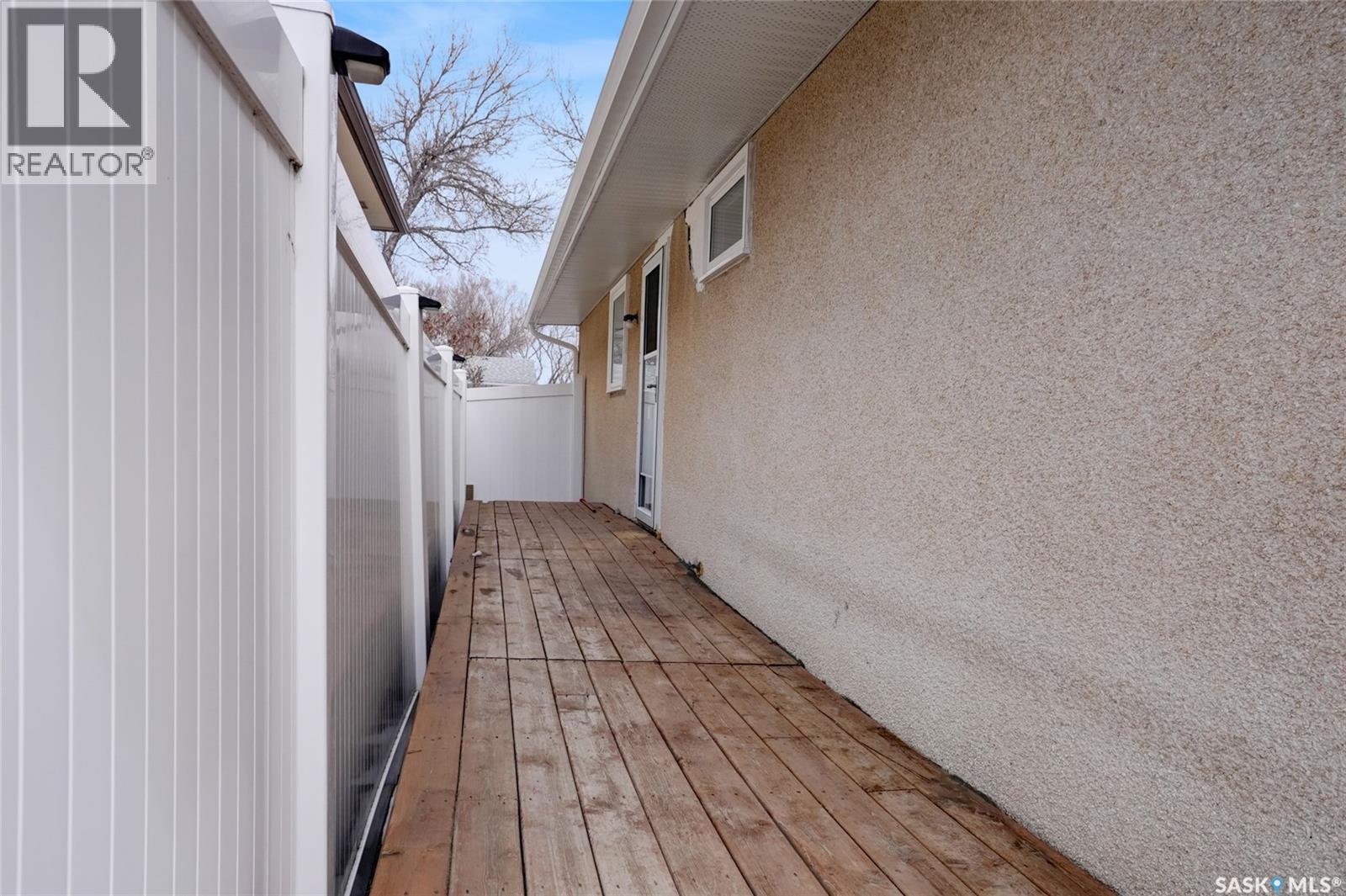 23 Scrivener Crescent, Regina, SK - Outdoor