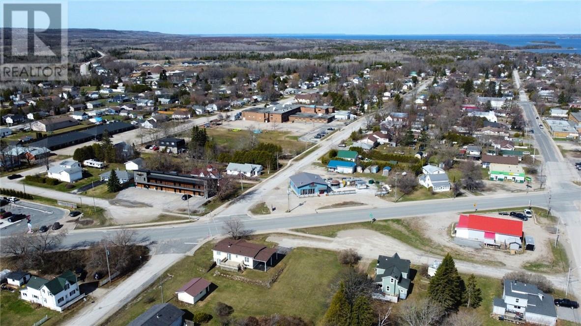43 Manitowaning, Little Current, ON