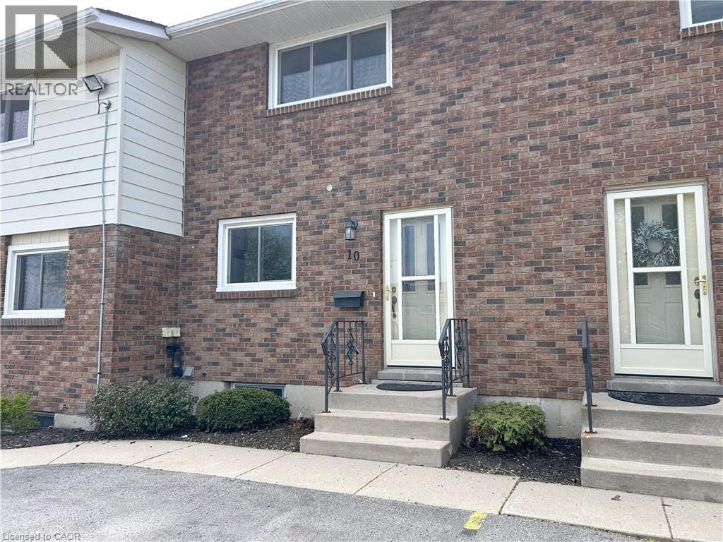 10 Montclair Crescent, Simcoe, ON - Outdoor