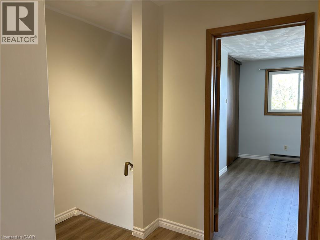 10 Montclair Crescent, Simcoe, ON - Indoor Photo Showing Other Room