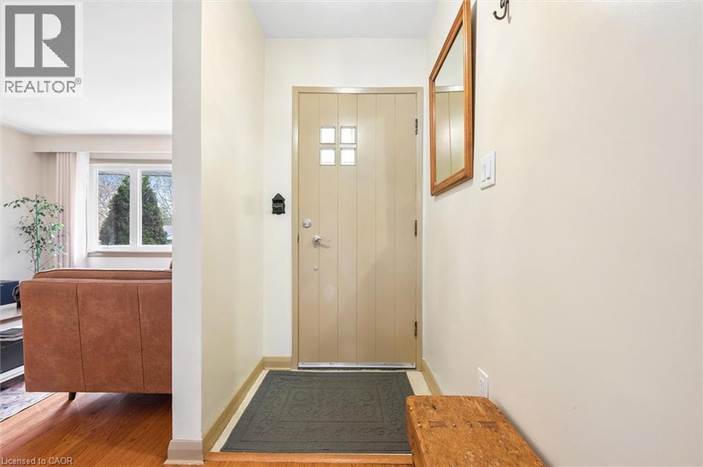 20 Katherine Crescent, Kitchener, ON - Indoor Photo Showing Other Room