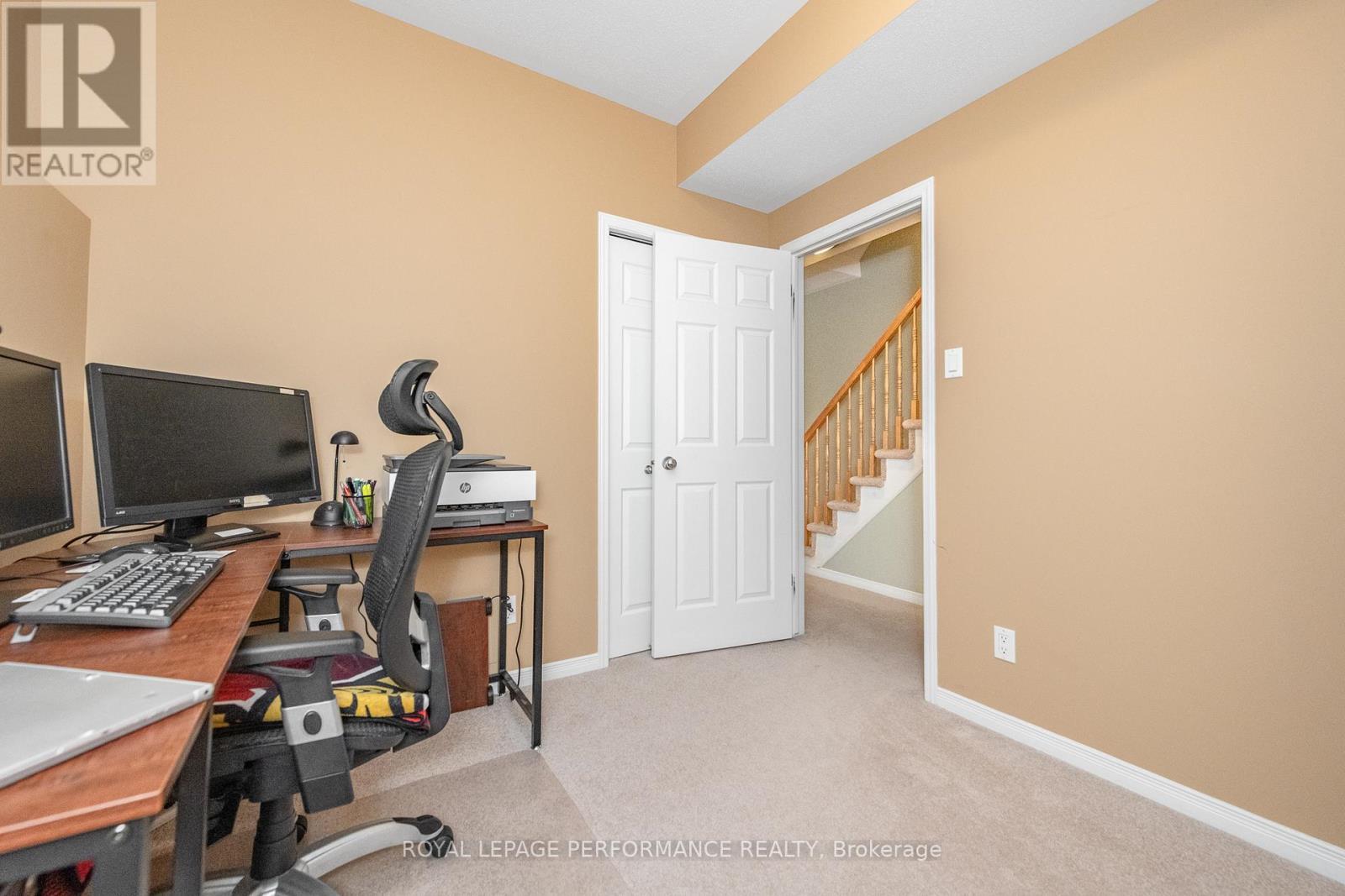 111 Steele Park Private, Ottawa, ON - Indoor Photo Showing Office