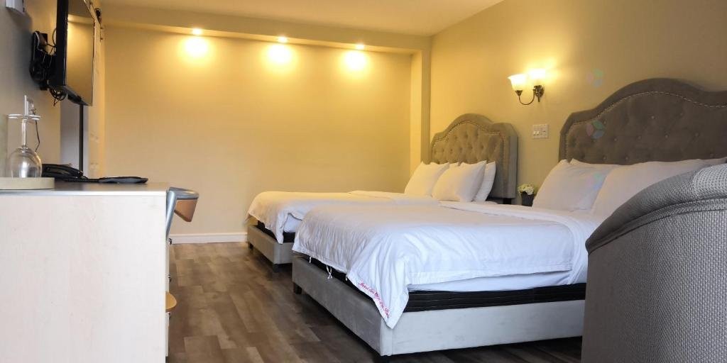 Chambre à coucher - 1140 Route 117, Val-David, QC - Indoor Photo Showing Bedroom