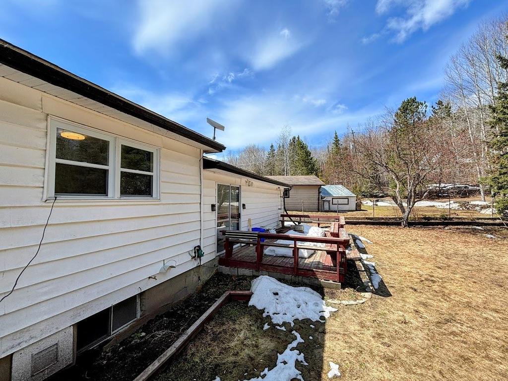 7 Swallow Drive, Manitouwadge, ON - Outdoor With Deck Patio Veranda