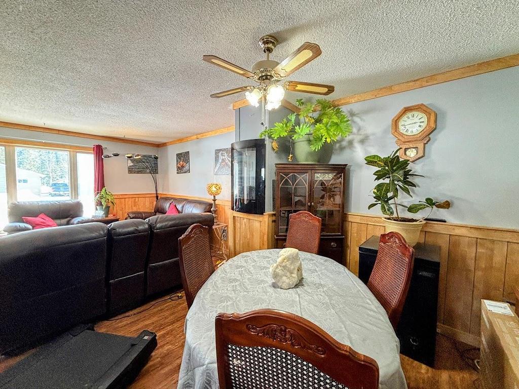 64 Hemlo Drive, Marathon, ON - Indoor