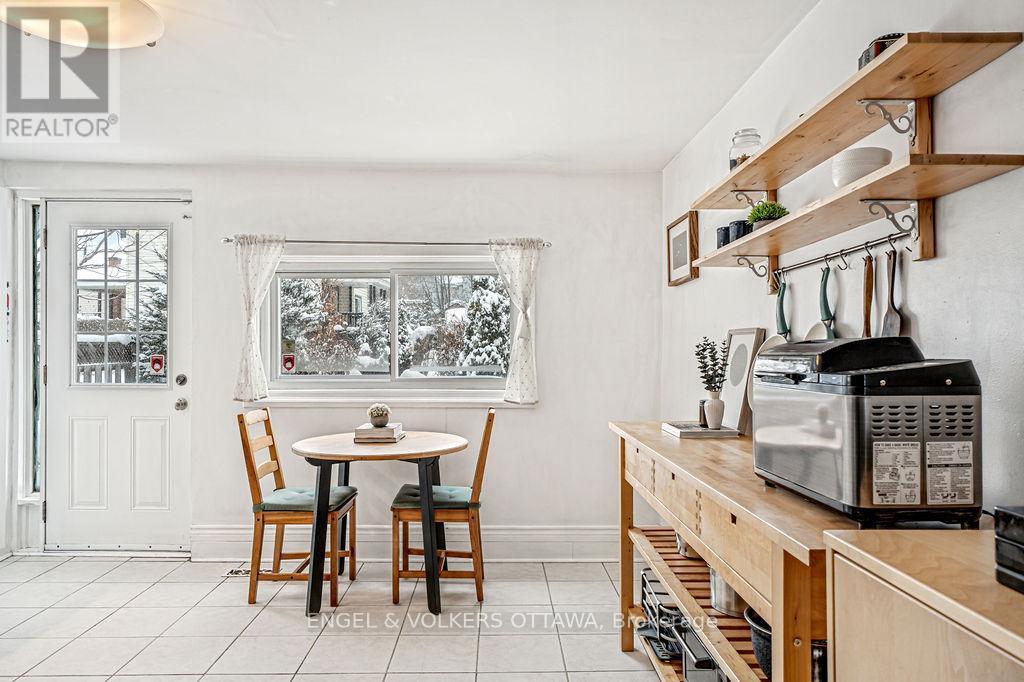 477 Booth Street, Ottawa, ON - Indoor Photo Showing Other Room