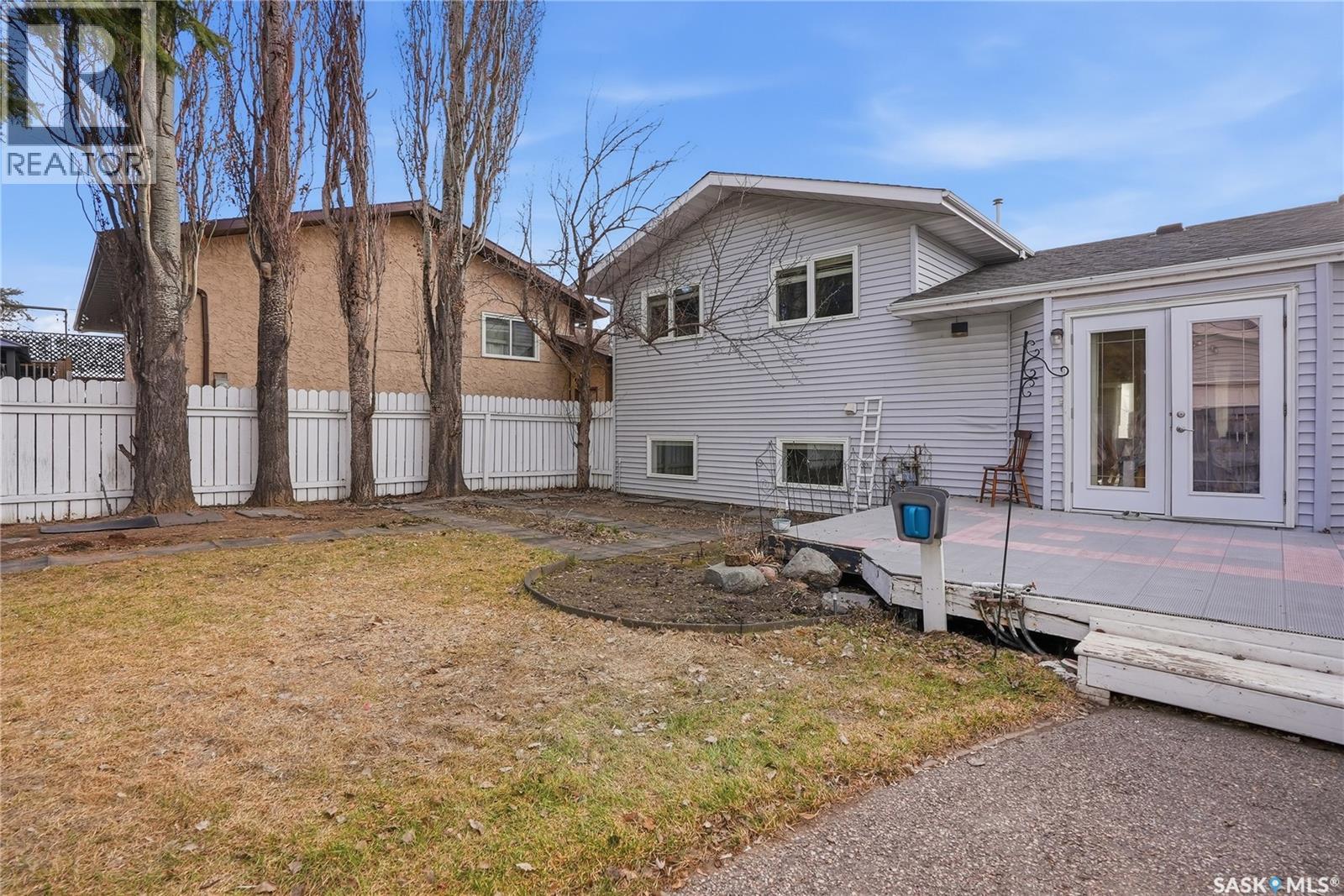 454 Konihowski Road, Saskatoon, SK - Outdoor