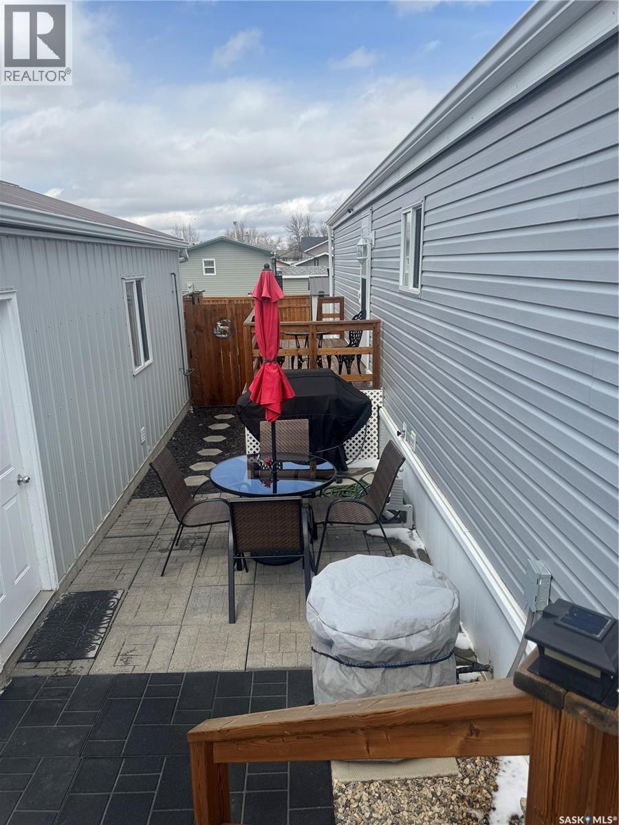 357 10Th Avenue Se, Weyburn, SK