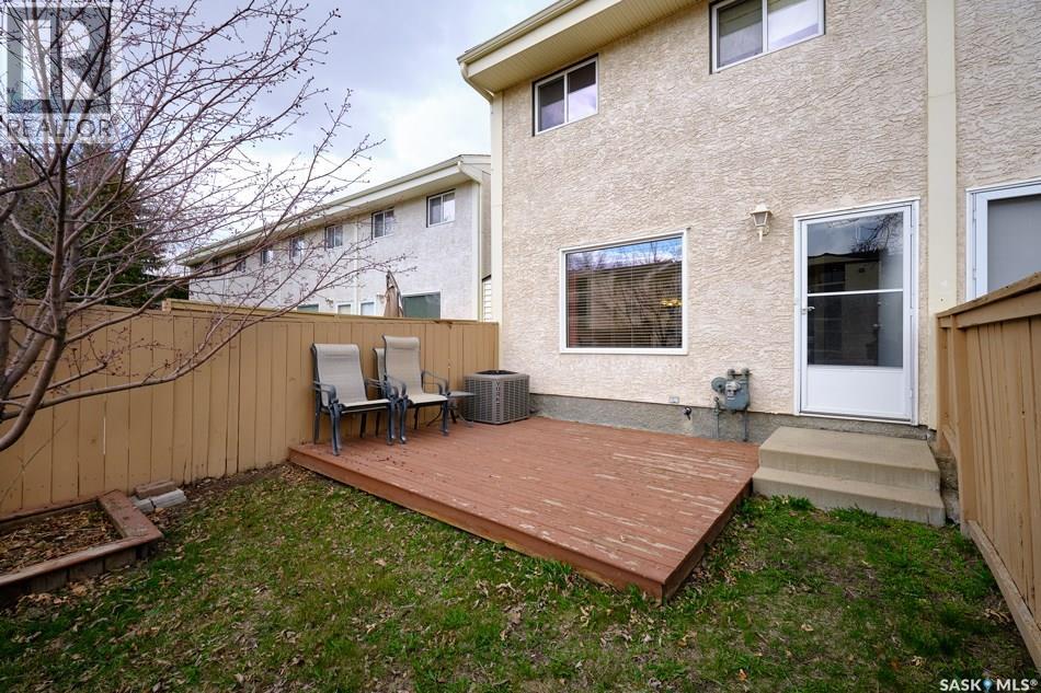 63 Killarney Way, Regina, SK - Outdoor With Exterior