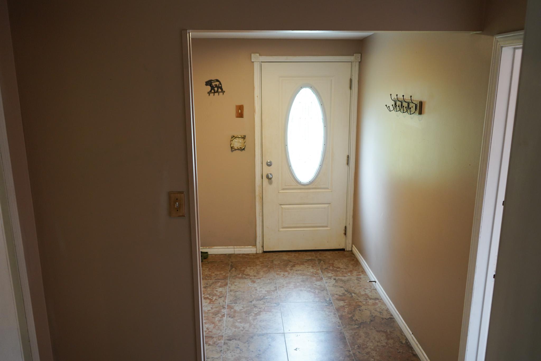 1741 Chasm Road, Clinton, BC - Indoor Photo Showing Other Room