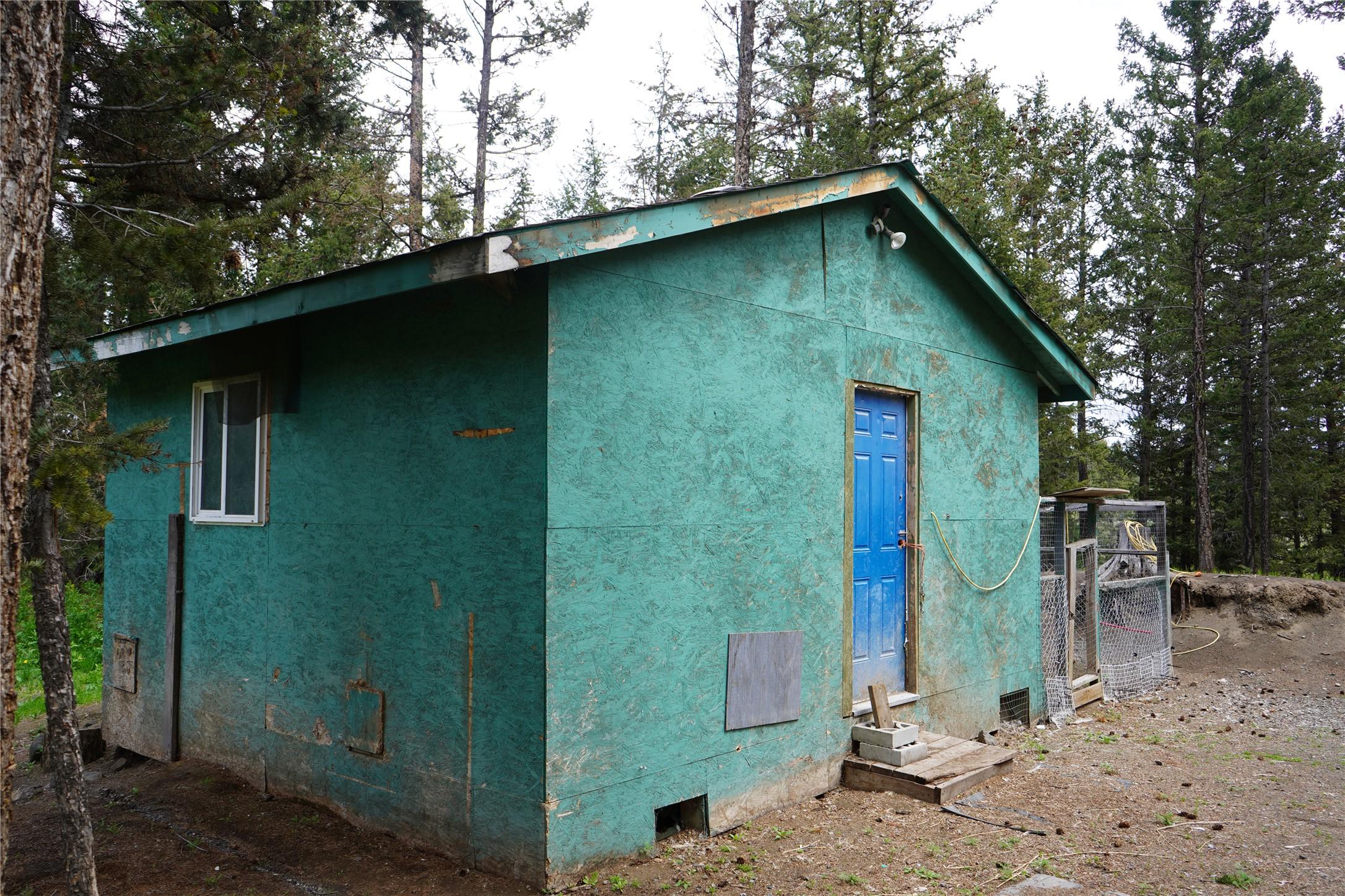 1741 Chasm Road, Clinton, BC - Outdoor