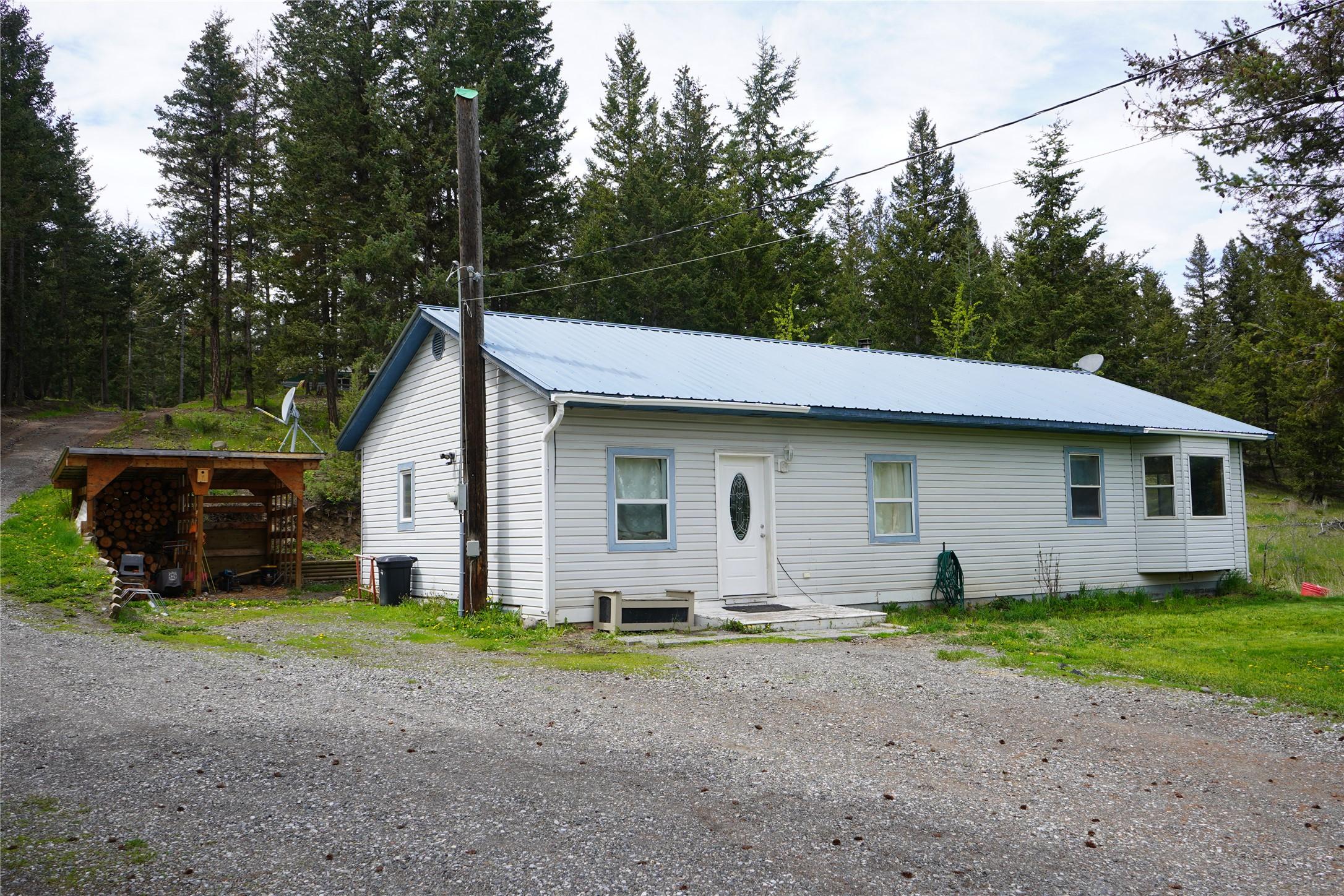 1741 Chasm Road, Clinton, BC - Outdoor