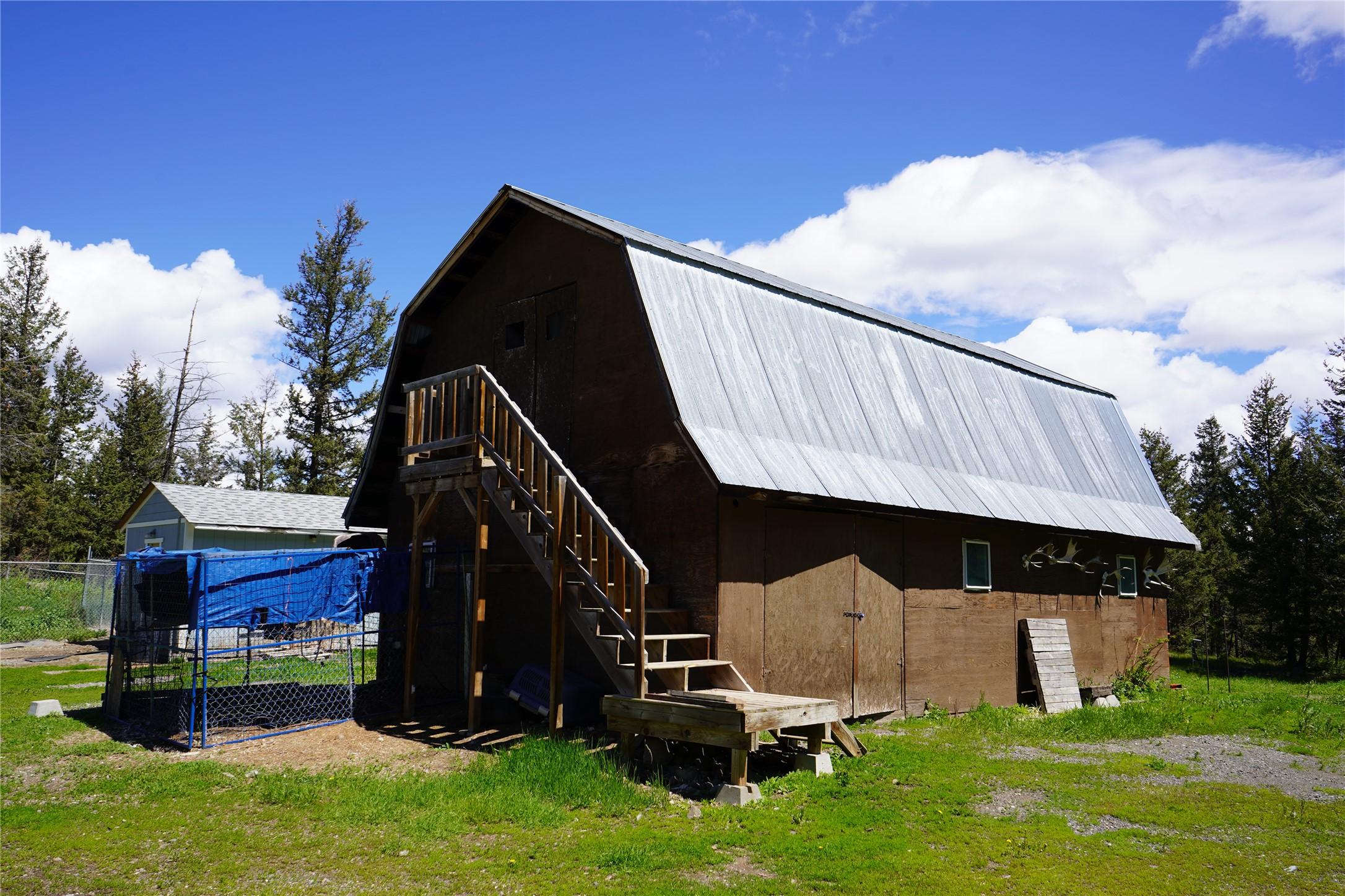 1741 Chasm Road, Clinton, BC - Outdoor