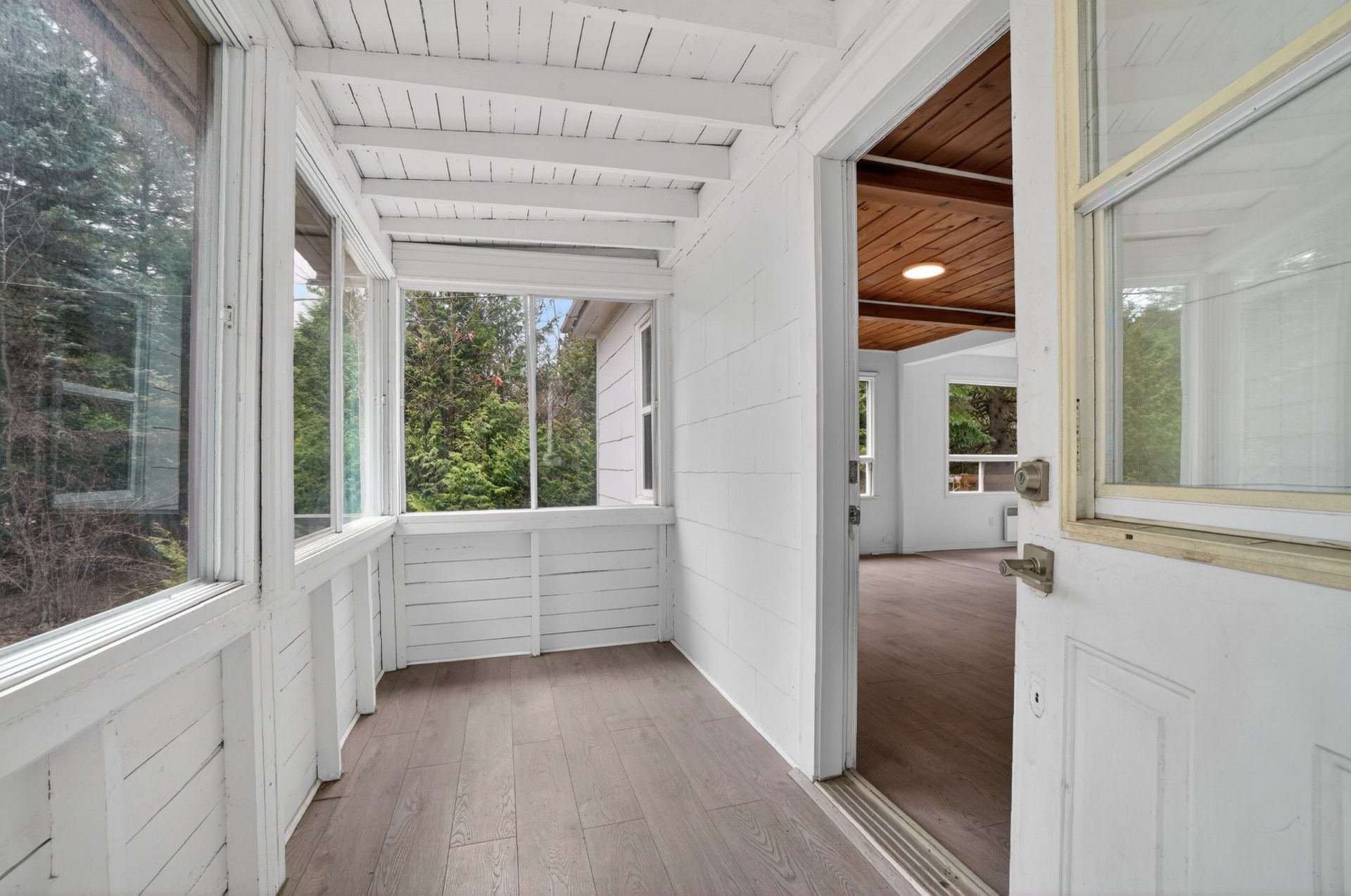 Veranda - 2580 Route 348, Rawdon, QC - Indoor Photo Showing Other Room
