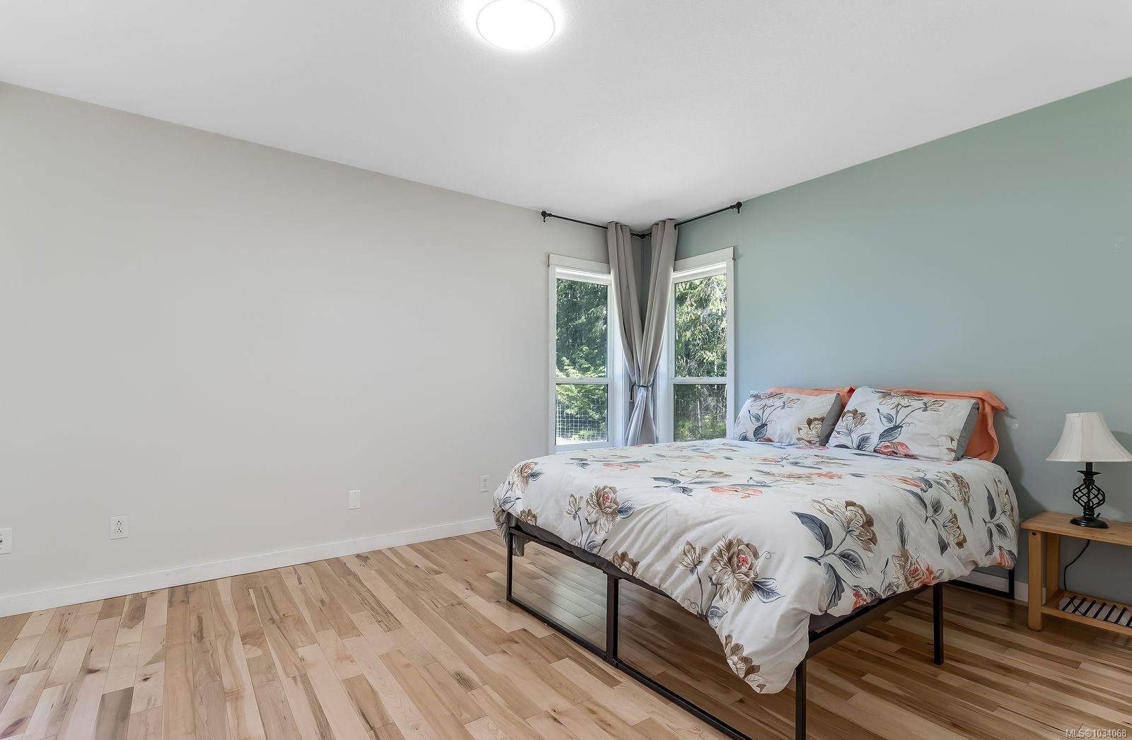 520 Corcan Rd, Qualicum Beach, BC